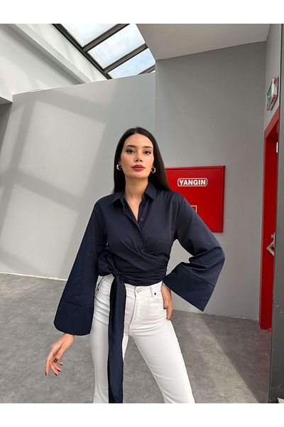 buqre's moda Side Tie Detailed Shirt