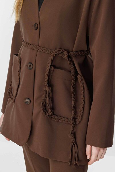 Hooopstore Σετ καφέ παλτό Meri με λεπτομέρεια από πλεκτό σχοινί