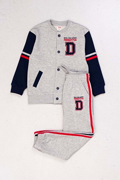 Waka Waka Σετ φόρμας για αγόρι με κεντημένη κολεγιακή ζακέτα στο μπροστινό μέρος