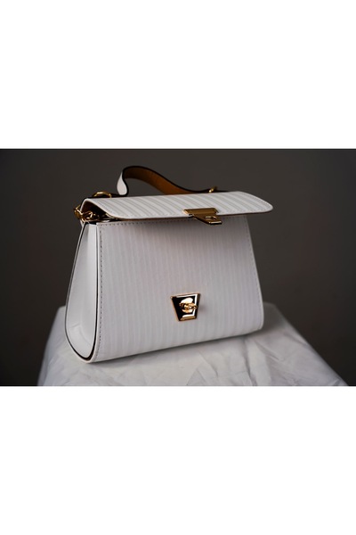 family clothing shop Біла сумка через плече