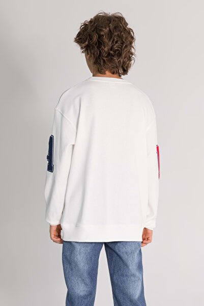 Waka Waka Пуловер за момче - с щампа отпред и апликация на ръкава