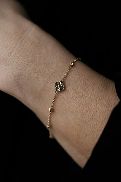 Yenigün Kuyumculuk 14 Ayar Altın Dorika Detaylı Şans Yoncası Bileklik 2