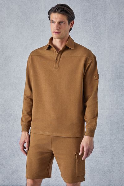 GRIMELANGE Aatrox Men's Polo Collar Placket Buttoned Long Sleeve Regular Fit Embroidery Detailed Dark Brown Sweatshirt