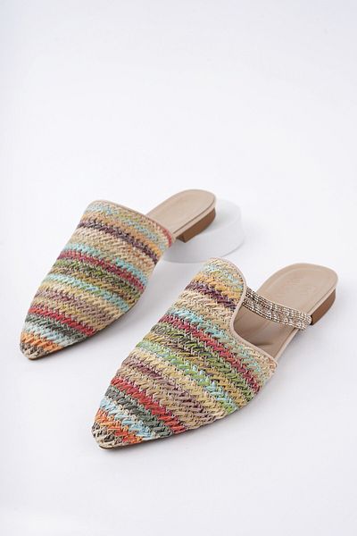 MUGGO Jaylin Women's Stoned Casual Straw Slippers with Closed Front