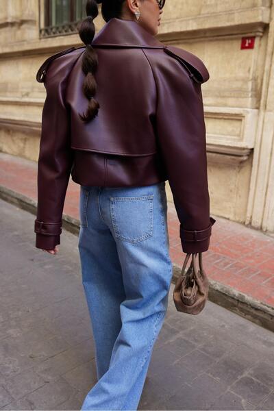 Askı Nişantaşı Κοντή δερμάτινη καμπαρντίνα Claret Red Piece Λεπτομερής σχεδίαση