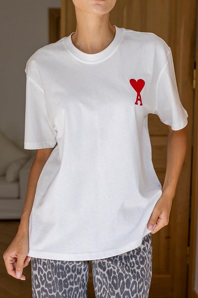 Askı Nişantaşı Ecru Heart Embroidery Detailed Oversize T-shirt