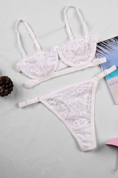 Leyna Ecru Color Underwear Set