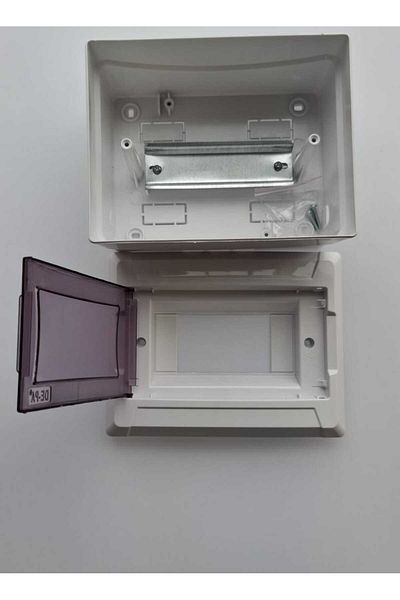 Depa 6-Piece Surface Fuse Box