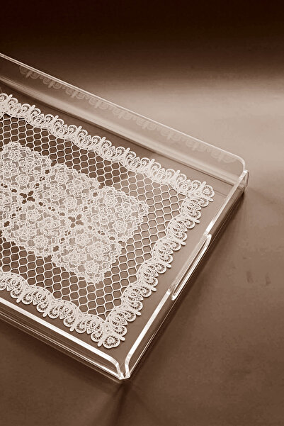 Queen Bee İstanbul صينية زجاج شبكي منقوشة بالدانتيل للخدمة والعرض 36 سم × 26 سم