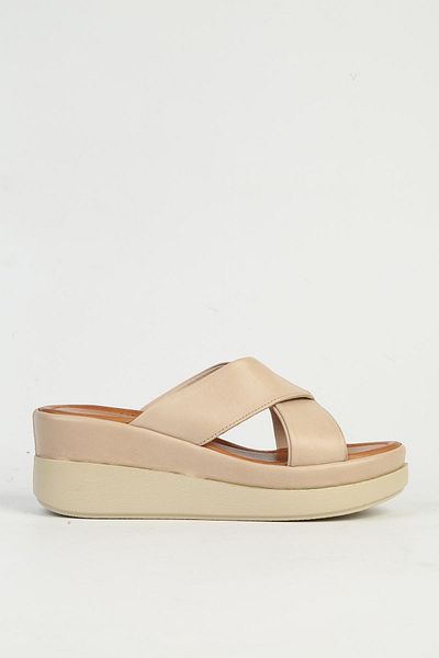 Pierre Cardin Μπεζ γυναικείες παντόφλες με τακούνι PC-54625