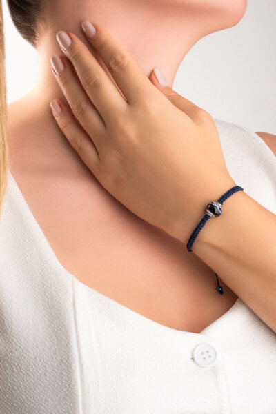 So CHIC... Murano Taşlı 18 Ayar Beyaz Altın Kaplama Ayarlanabilir İpli Gümüş Bileklik