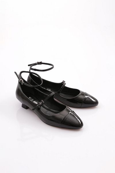 DGN Balerini de dama din piele lacuita neagra - cu curea la glezna si curea 3421535