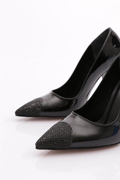 DGN Kadın Topuklu Ayakkabı Siyah Rugan 24333210