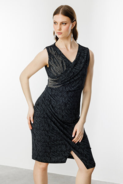 Ekol Kruvaze Yaka Taş İşlemeli Elbise