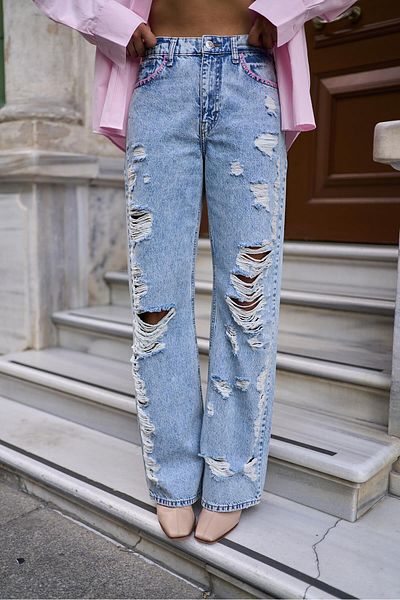 Askı Nişantaşı Pantaloni de jeans cu picioare largi, brodați, roz, albastru de gheață