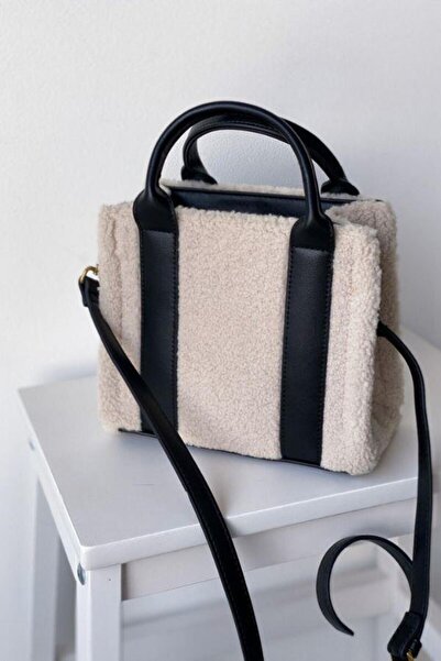 David Jones Cream Colored Women's Strap Handbag