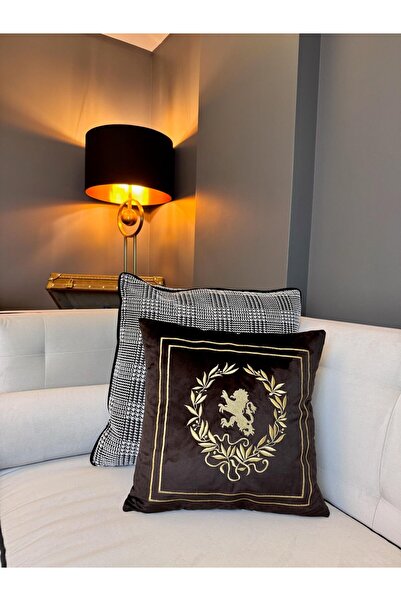 ref crea Royal Lion Symbol Embroidered Throw Pillow Cover