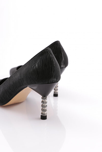 DGN Kadın Topuklu Ayakkabı Siyah Çizgili 2173122621