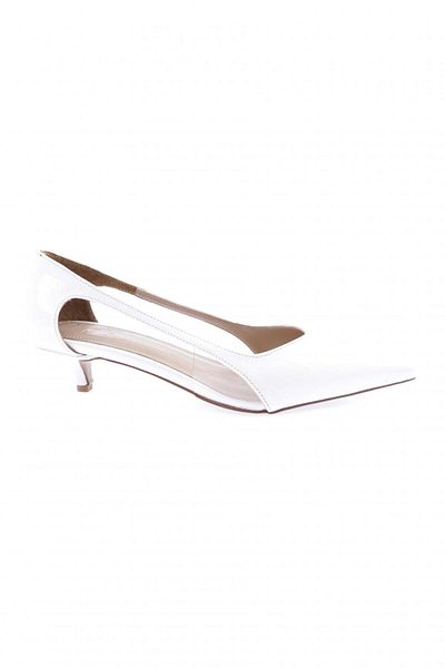 DGN Y4200-23Y Women's Pointed Toe Open Side Detailed Low Heel Shoes