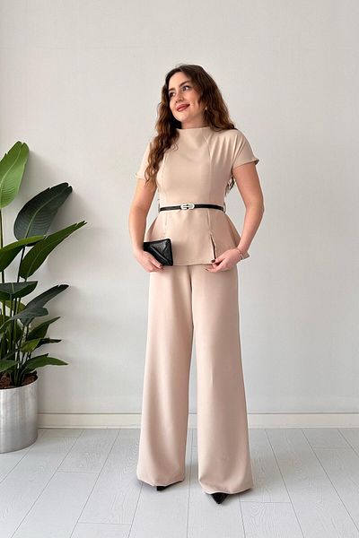 MaziButik Gold Jumpsuit Cream That Forms a Belt