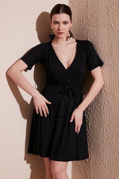 Lela Φόρεμα με γραβάτα στη μέση με διπλό γιακά με ραβδώσεις 5864505 y6
