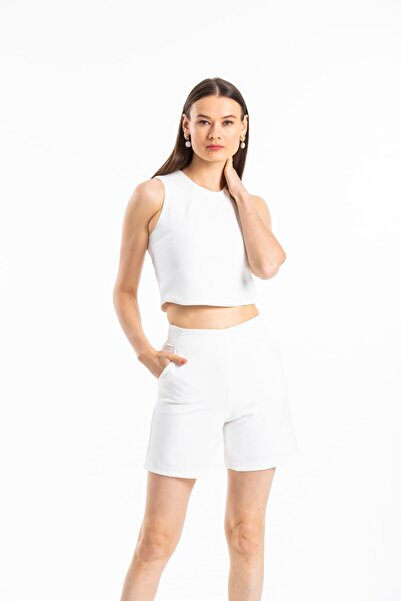 Pitti Women's Ecru Shorts & Bermuda 40204