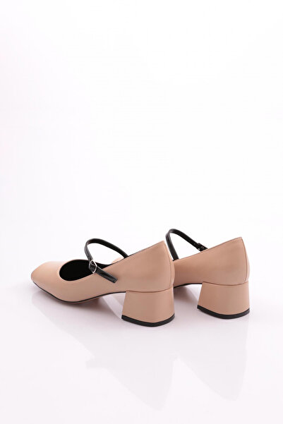 DGN Blunt Toe Belt Detailed Women's Shoes Beige 3624535