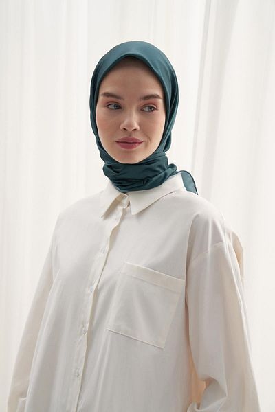 carell Emerald Green Twill Scarf