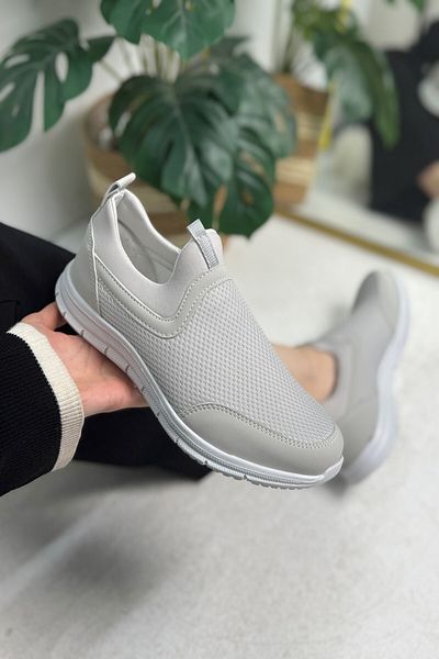 BlackSea Daily Unisex Black White Sneaker Easy to Wear Breathable Light Sole Sports Shoes 2023