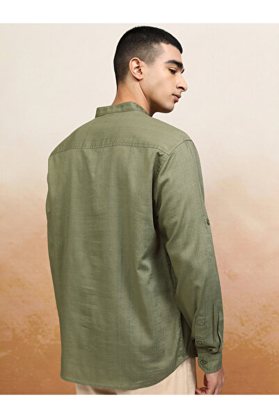 Highlander By Styli Relaxed Fit Mandarin Collar Shirt