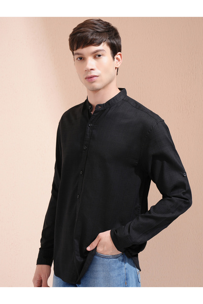 Highlander By Styli Relaxed Fit Mandarin Collar Shirt