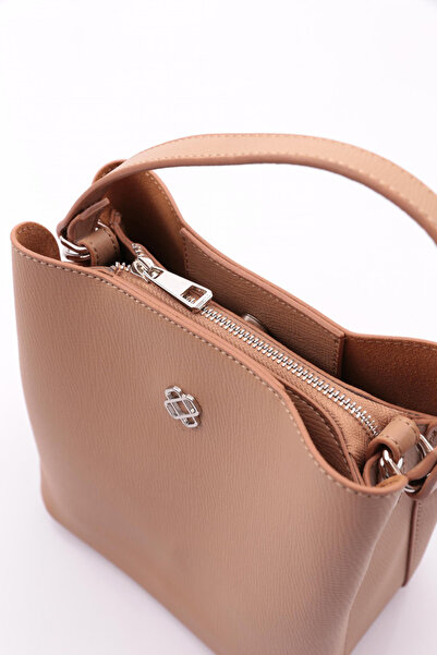 DGN Kadın Arkası Cep Detaylı Çanta Toprak 41653431