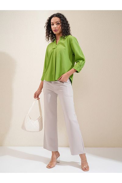 Tokyo Talkies By Styli Solid Curved Hem Collared Blouse