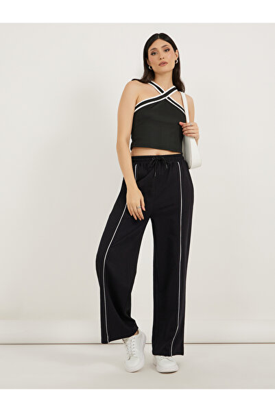 Styli Wide Leg Drawstring Joggers with Pintuck Detail