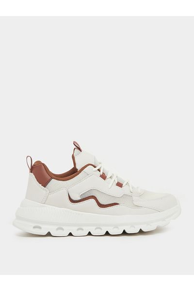 Styli Contrast Detail Chunky Sole Lace Up Sneakers