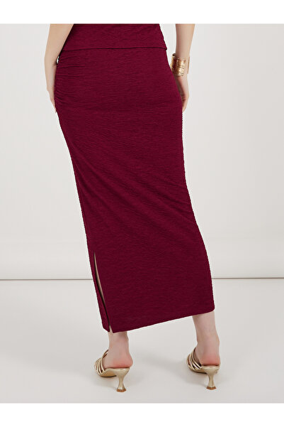 Styli Textured Knit Bodycon Maxi Skirt with Gathered Detail