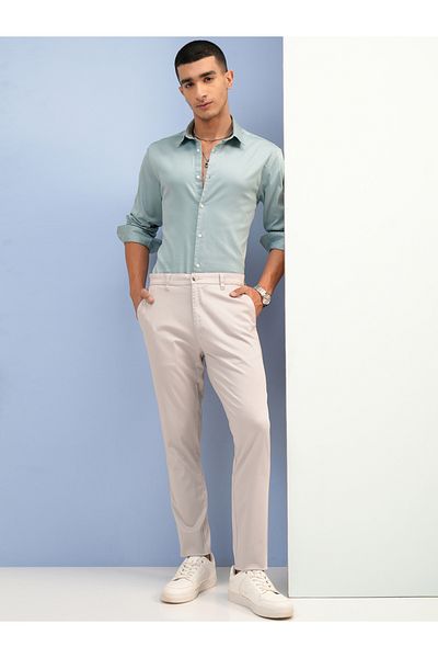 Highlander By Styli Mid Rise Regular Fit Chino Trousers