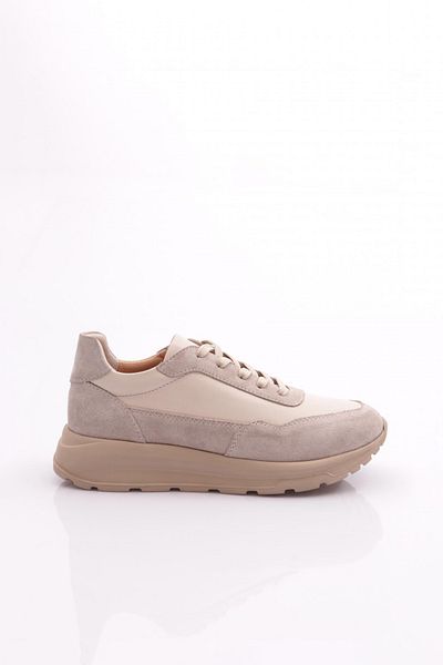 DGN 461e Women's Sports Shoes
