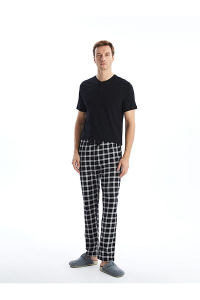 LC Waikiki طقم بيجامات رجالي من LCW Standard Fit Fast Fashion