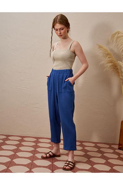 Kayra Carrot Cut Corn Pants Indigo
