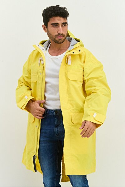 Perry Ellis Men Hooded Embroidered Logo Rain Jacket, Yellow