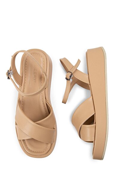 Deery Women's Beige Sandals