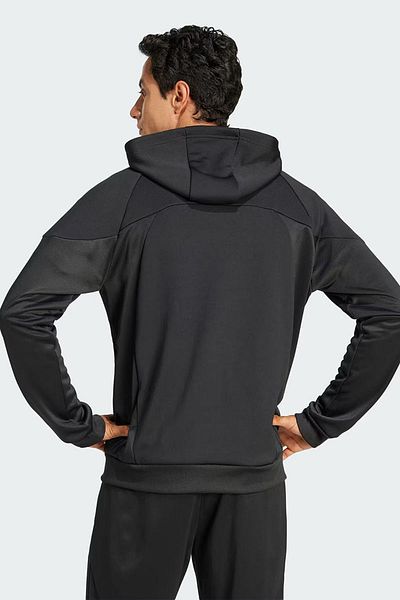 adidas TIRO25 FZ (Μοντέλο προϊόντος)