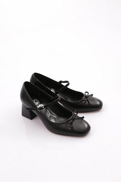 DGN Pantofi de damă cu curea cu fundă, negri 3914535