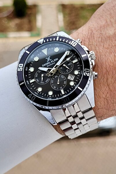 Daniel Klein Kadranı Siyah Kordonu Gümüş Renk 45 mm Erkek Kol Saati