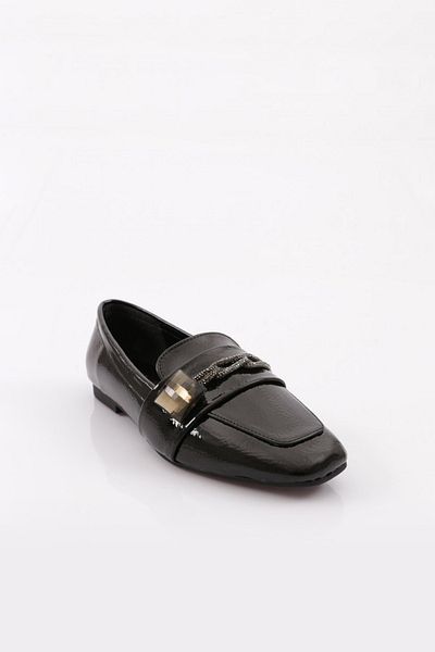 DGN 5002 Model - Women's Black Patent Leather Ballerinas with Silver Stone Accessories