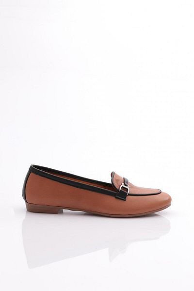 DGN Дамски аксесоари за ютия Flats Tan 213232110