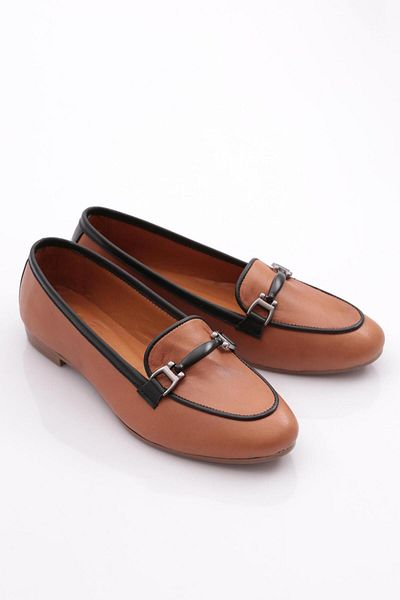 DGN Дамски аксесоари за ютия Flats Tan 213232110