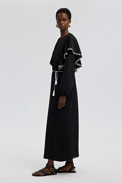 Touché Privé Φόρεμα - Κέντημα Αναλυτικά