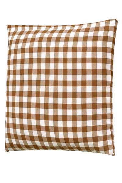 Soft Kare Cluster of 2 45*45cm Cushions with Large Checkered Picnic Mat